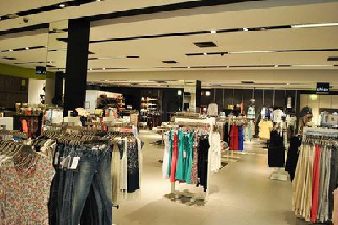 黔西商场里的店面怎么装修？